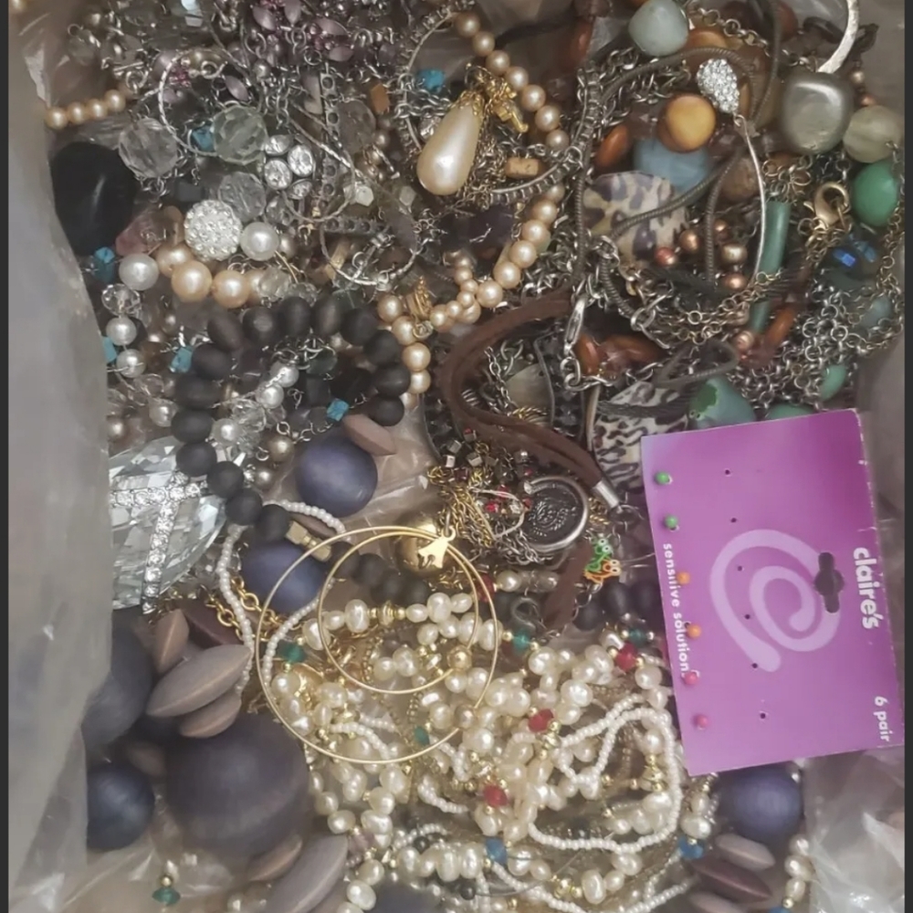10lb Junk Jewelry for crafts, repurpose harvest